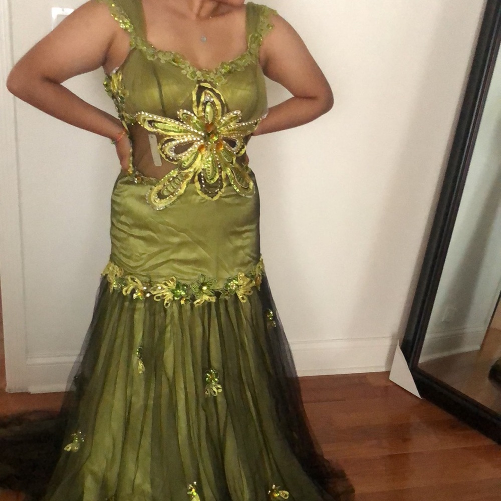Bicici party dress 🔥 - Picture 2 of 2
